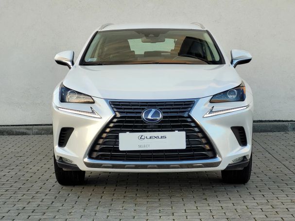 Lexus NX 300 h AWD 145 kW image number 3