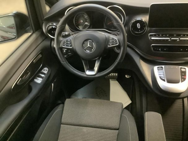 Mercedes-Benz V 300d Edition 1 174 kW image number 4