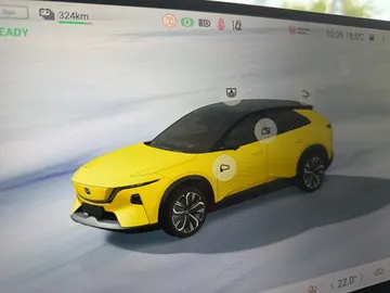Car image 19