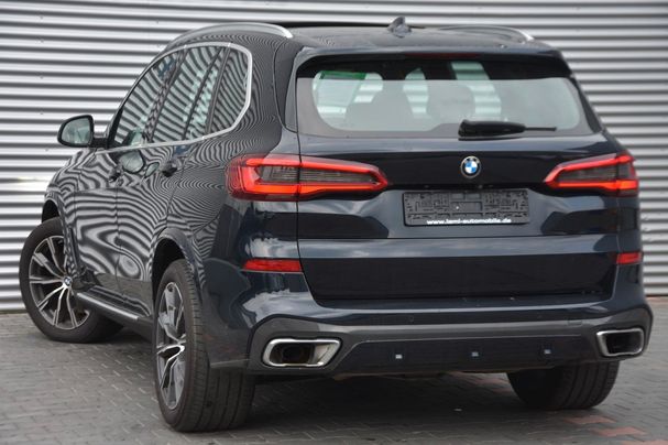 BMW X5 xDrive 250 kW image number 6