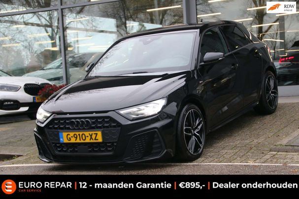 Audi A1 30 TFSI S-line Sportback 85 kW image number 1