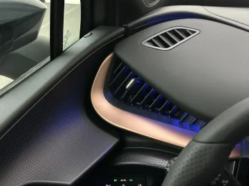 Car image 50