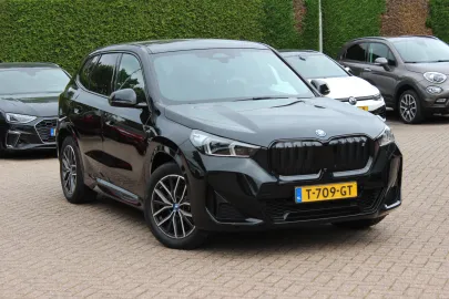 Car image 35