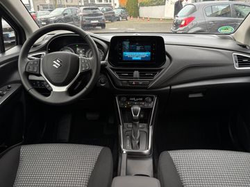 Car image 8