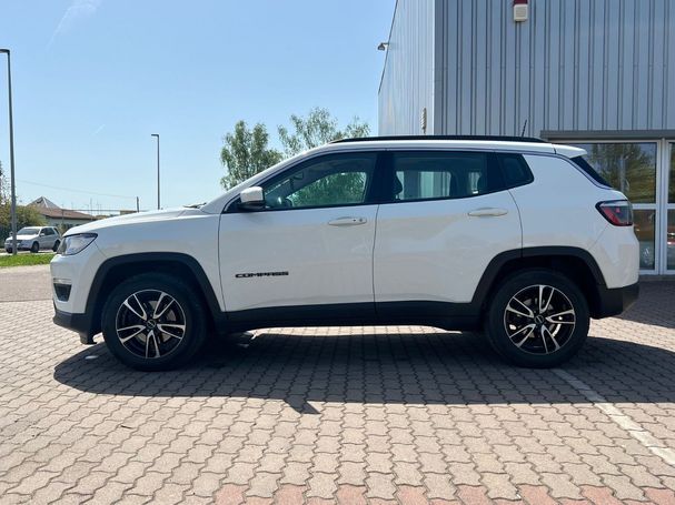 Jeep Compass 103 kW image number 9