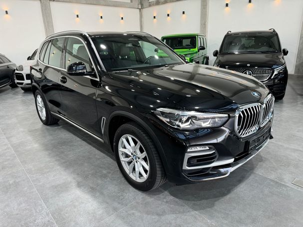 BMW X5 xDrive 210 kW image number 2