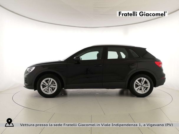 Audi Q3 35 TDI S tronic Business 110 kW image number 5