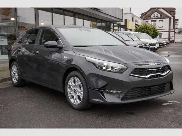 Kia Ceed 1.5 Vision 103 kW image number 2