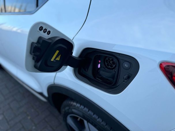 Volvo XC40 Recharge AWD 300 kW image number 10