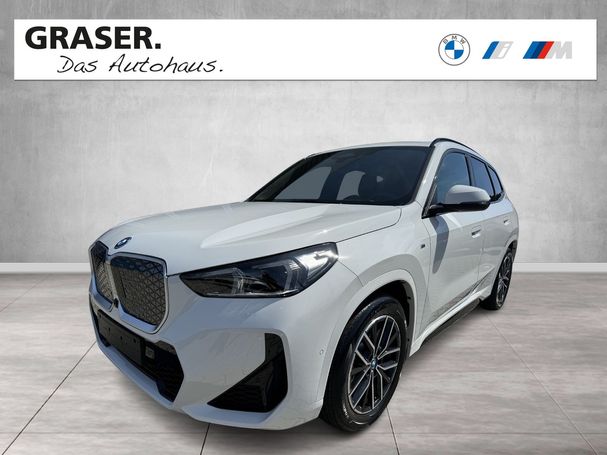 BMW iX1 xDrive30 M Sport 230 kW image number 1