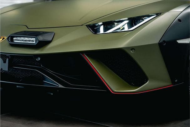 Lamborghini Huracan 4 449 kW image number 15