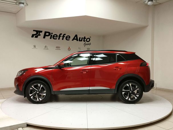 Peugeot 2008 PureTech 130 Allure 96 kW image number 4