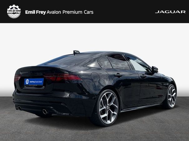 Jaguar XE P300 AWD 221 kW image number 2