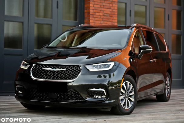 Chrysler Pacifica 214 kW image number 1