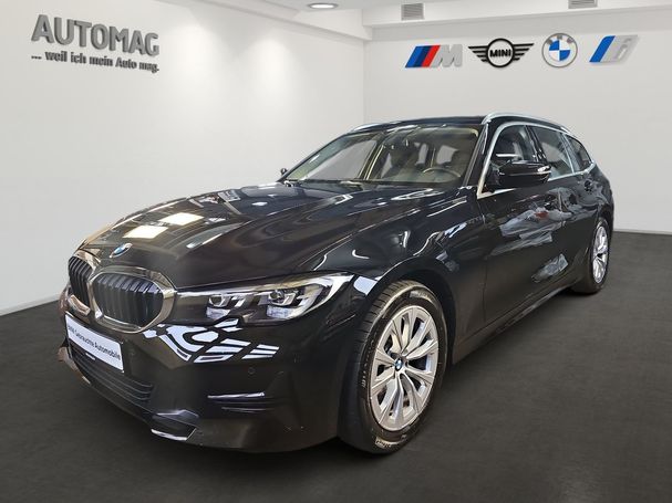 BMW 318i Touring 115 kW image number 1