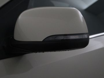 Car image 41