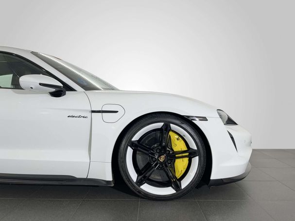 Porsche Taycan Turbo S 560 kW image number 9