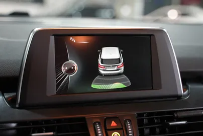 Car image 27