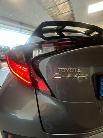 Toyota C-HR 2.0 Hybrid 135 kW image number 13