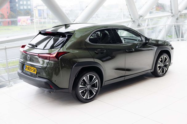 Lexus UX 250h 135 kW image number 2