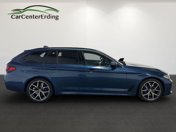 BMW 540d Touring xDrive 250 kW image number 3