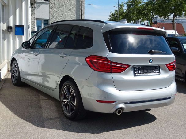 BMW 218i Sport Line 103 kW image number 4