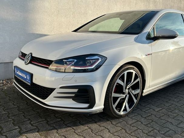 Volkswagen Golf GTI 169 kW image number 1