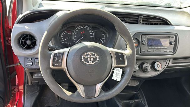 Toyota Yaris VVT-i 54 kW image number 13