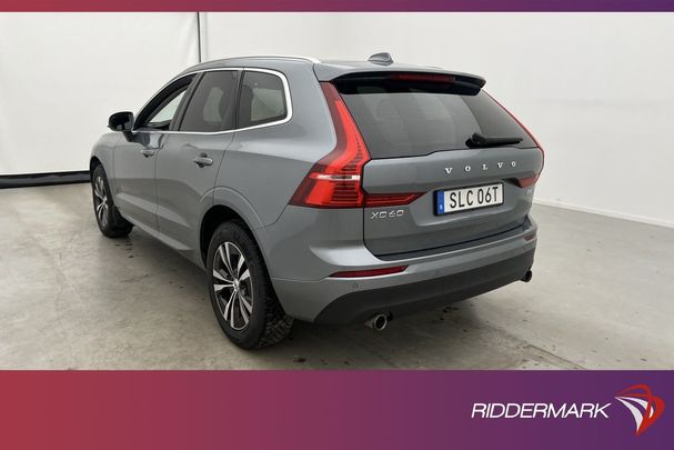 Volvo XC60 B4 AWD Momentum 145 kW image number 4