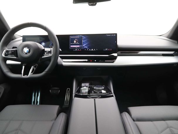 BMW 520i 140 kW image number 12