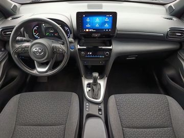 Car image 13