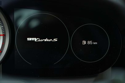 Car image 37