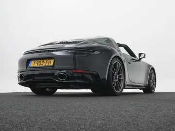 Car image 47