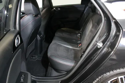 Car image 41