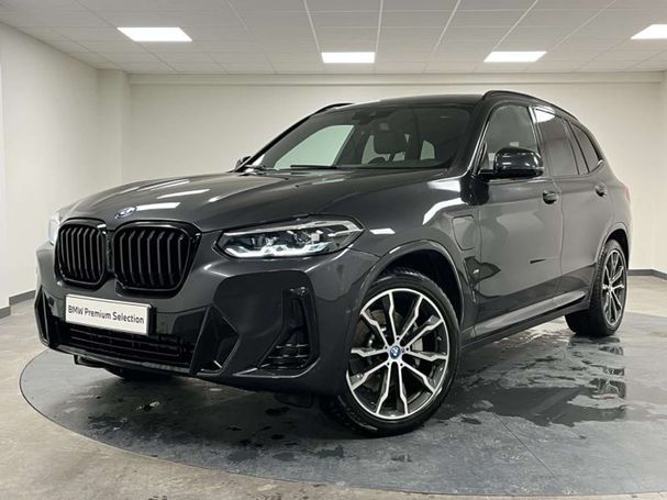 BMW X3 xDrive 137 kW image number 1