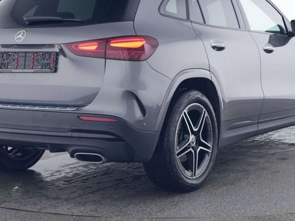 Mercedes-Benz GLA 180 100 kW image number 2