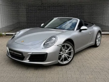 Car image 26