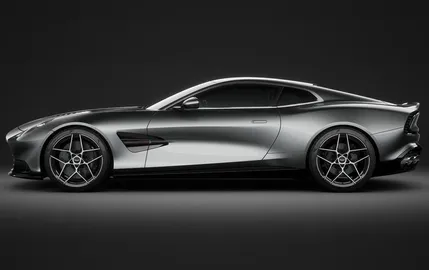 Car image 4