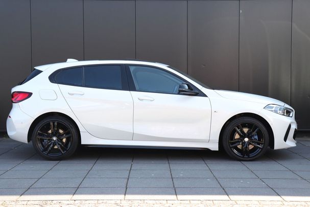 BMW 118i 104 kW image number 2