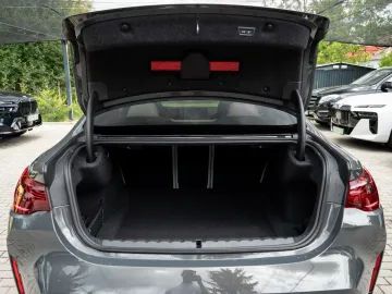 Car image 33