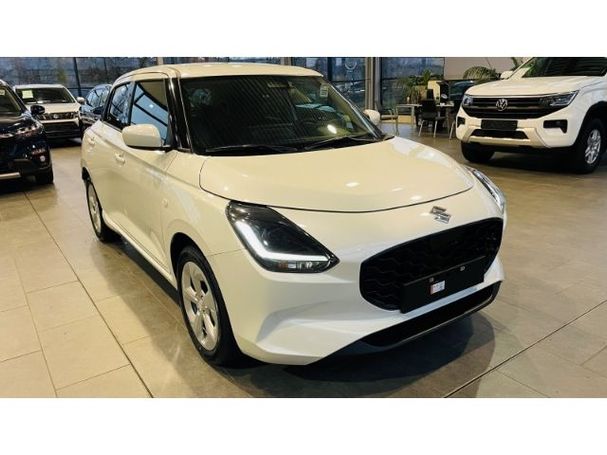 Suzuki Swift 1.2 Comfort 61 kW image number 4