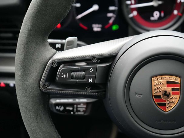 Porsche 992 Carrera 4 GTS 353 kW image number 31