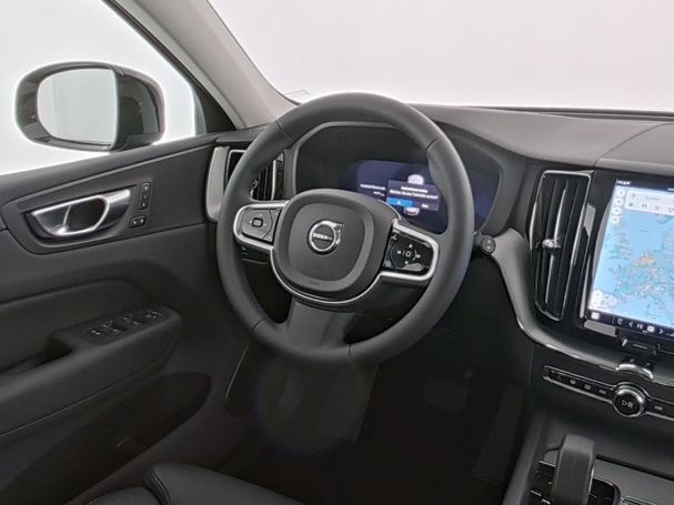 Volvo XC60 B4 Plus Dark 145 kW image number 6