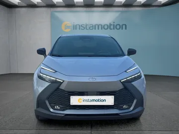 Car image 3