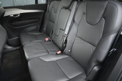 Car image 37