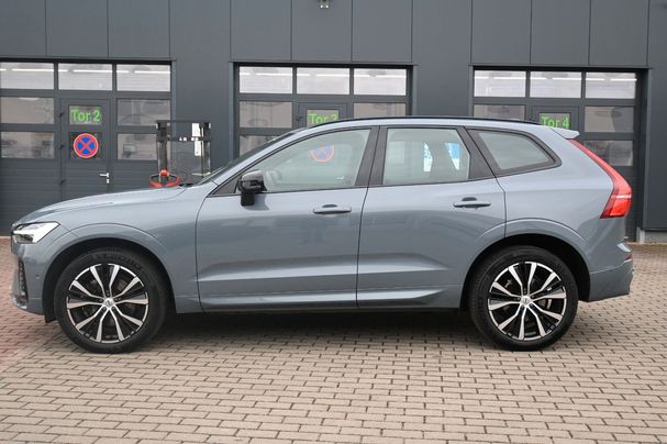 Volvo XC60 B4 AWD Plus 145 kW image number 2