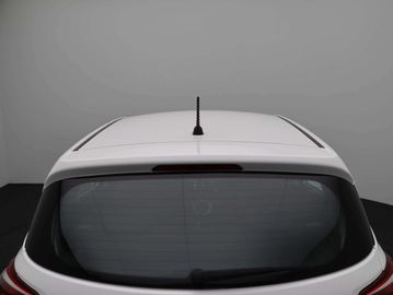 Car image 38