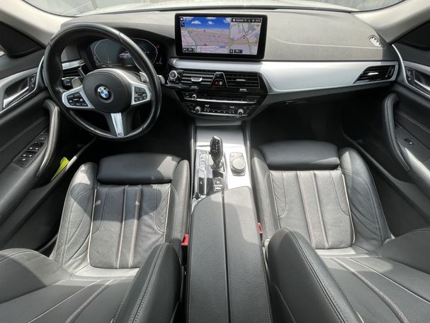 BMW 520d Touring 140 kW image number 6