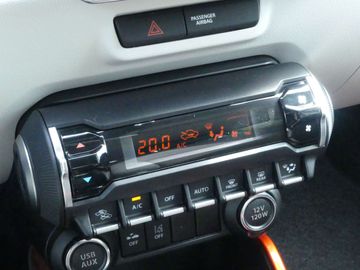 Car image 23