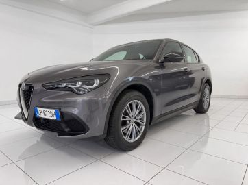 Car image 18
